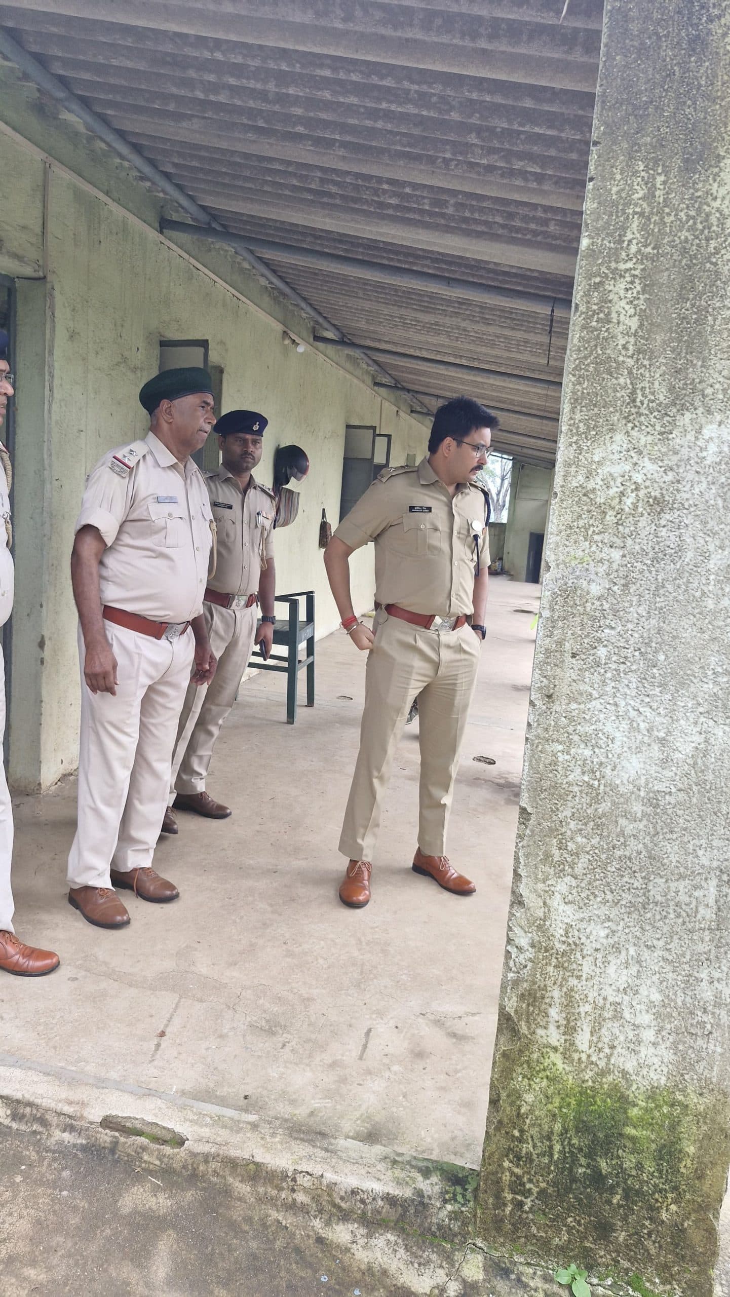 Bokaro News : एसपी ने अवैध धंधों पर नजर रखने का दिया निर्देश