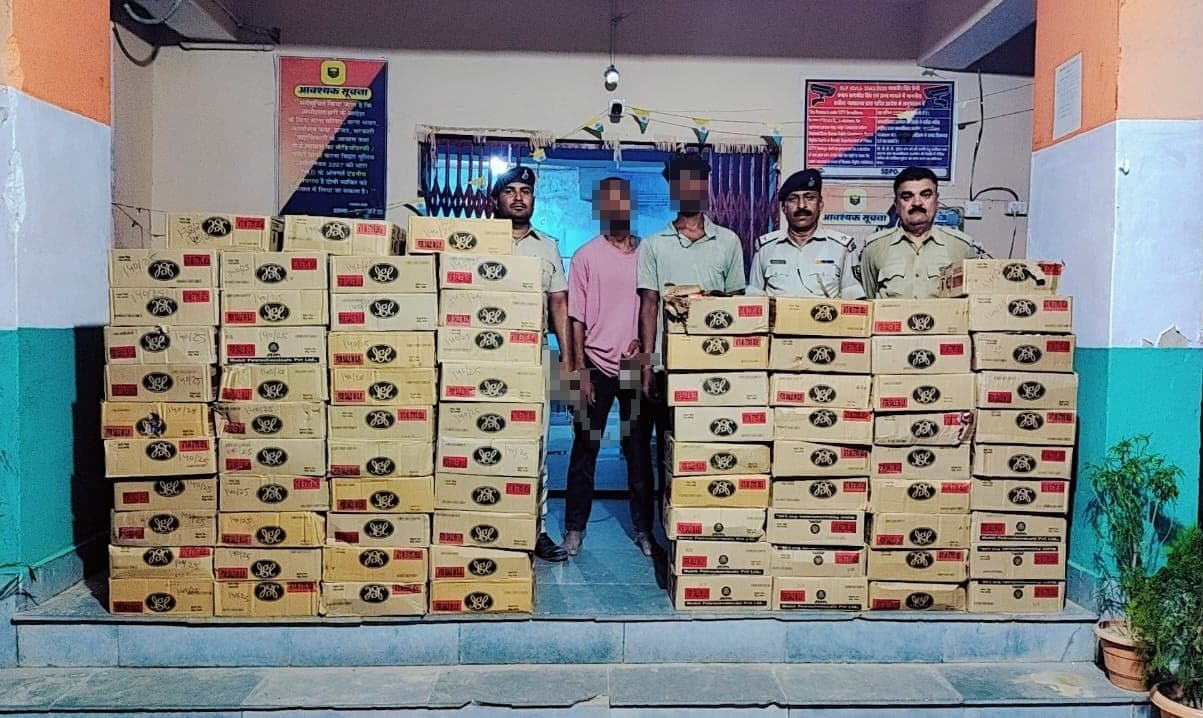 शराब तस्करी के खिलाफ कार्रवाई, 1282 लीटर शराब जब्त, पांच लोग गिरफ्तार