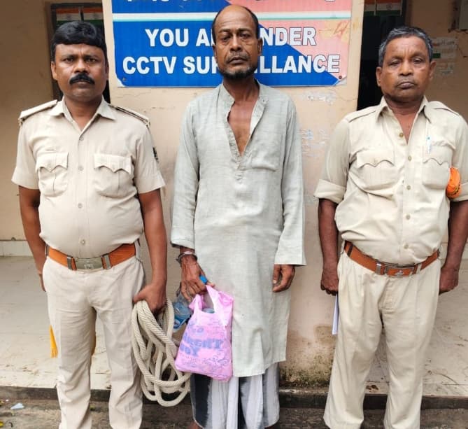 ठोकर लगने पर बाइक सवार छात्र को पीट किया अधमरा, आरोपित गिरफ्तार