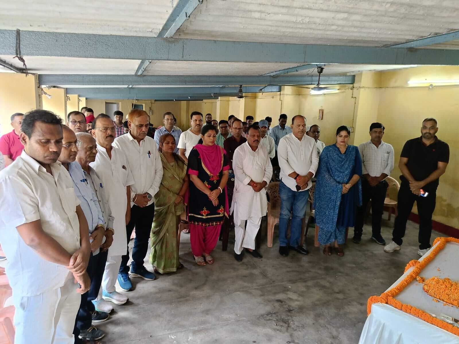 बचरा में स्वर्गीय ददई दुबे को दी गयी श्रद्धांजलि