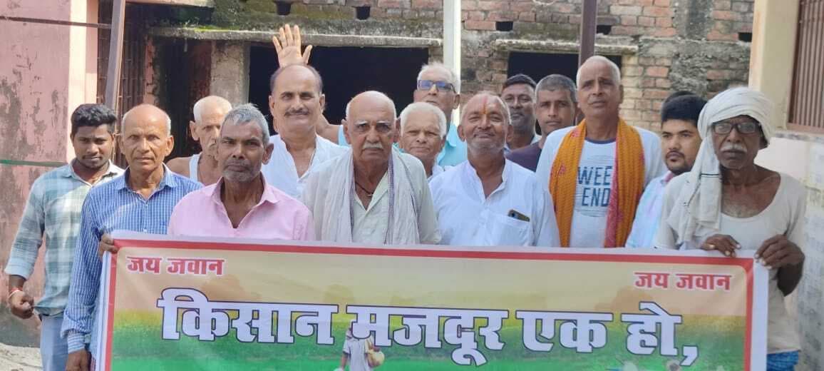 बटाने दाएं नहर में पानी नहीं आने से क्षुब्ध किसान करेंगे वोट बहिष्कार