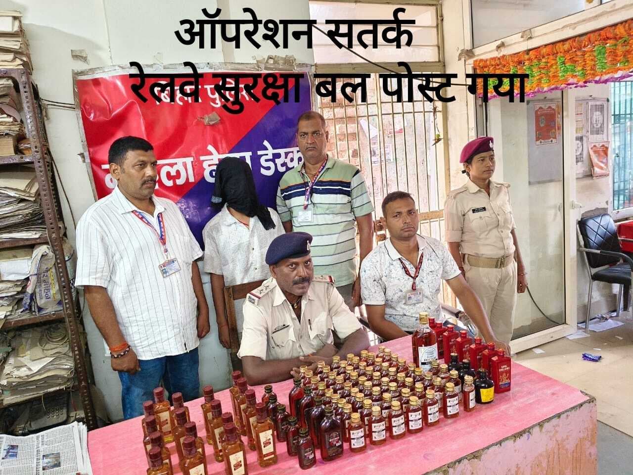 97 बोतल विदेशी शराब के साथ चंदौती का युवक गिरफ्तार