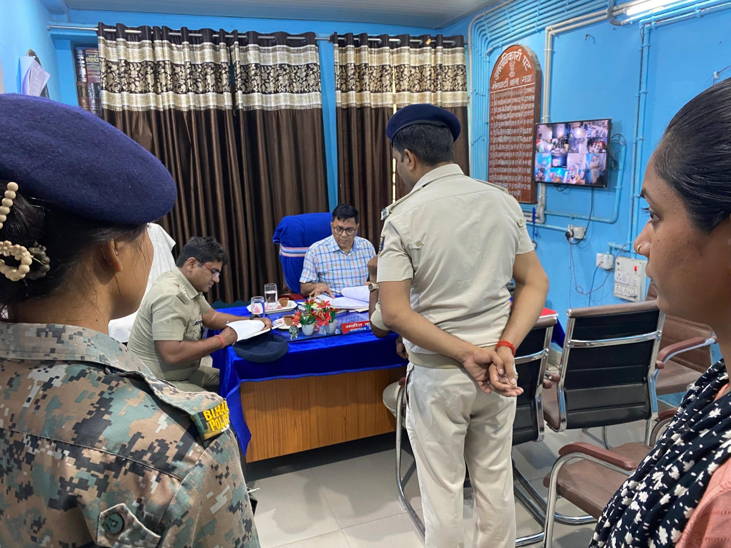 शेरघाटी थाने का सिटी एसपी ने किया निरीक्षण