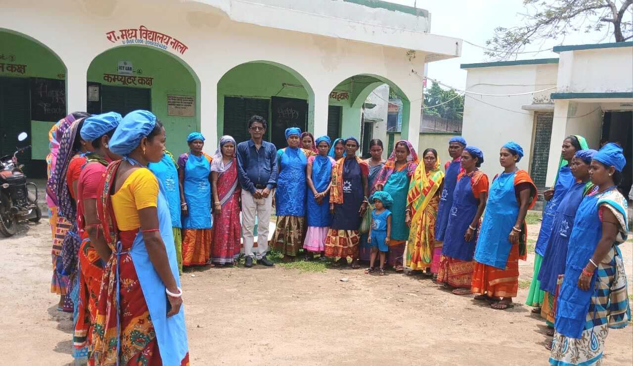 रसोइया को पोषणयुक्त गुणवत्तापूर्ण भोजन तैयार करने का दिया प्रशिक्षण