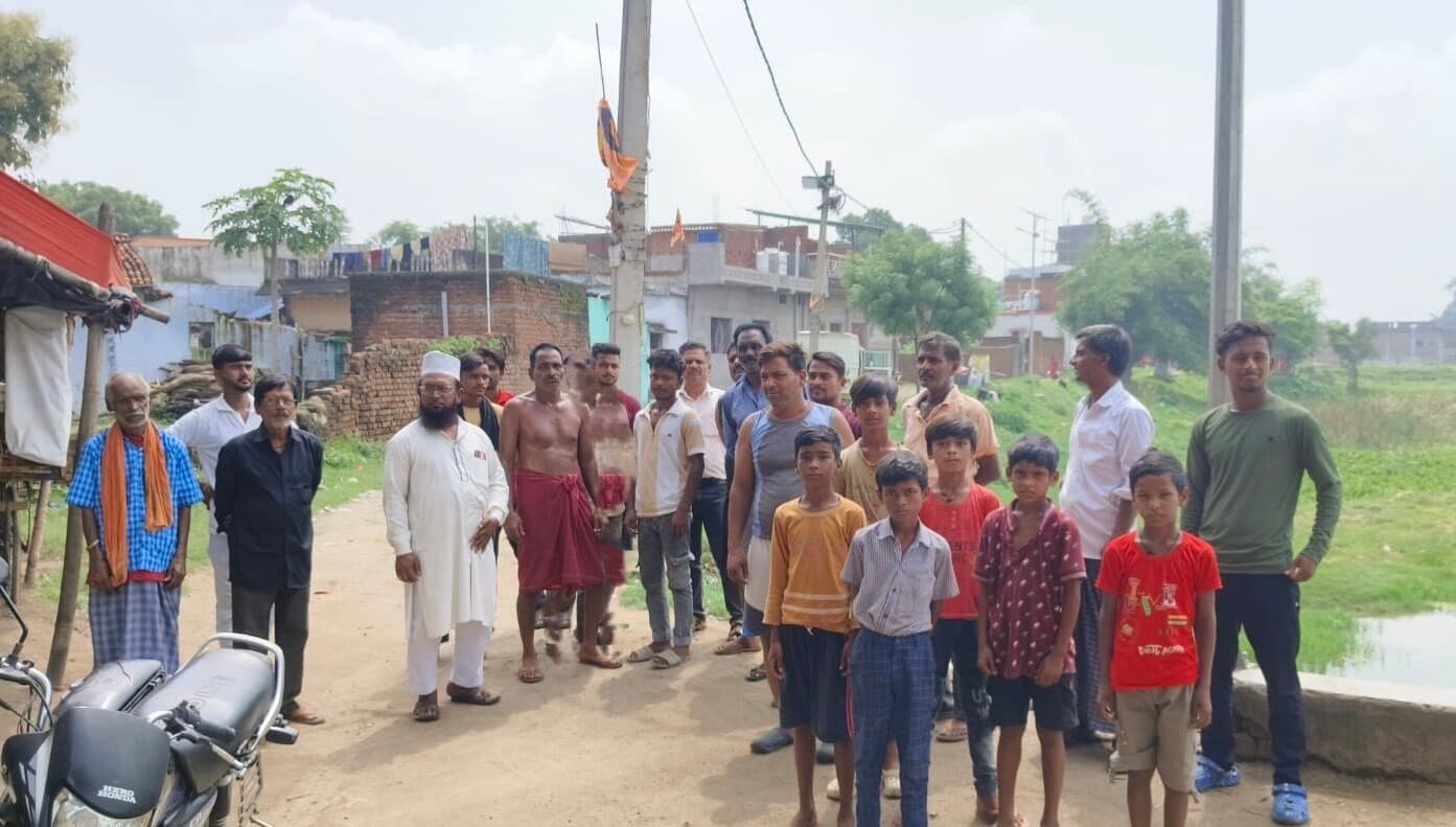 Giridih News :लोगों ने लिया तालाब बचाने का संकल्प