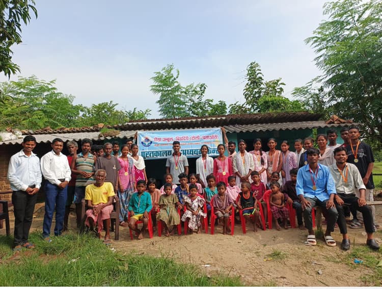 Chaibasa News : लक्ष्य तय कर पढ़ाई करें, तो सफलता जरूर मिलेगी