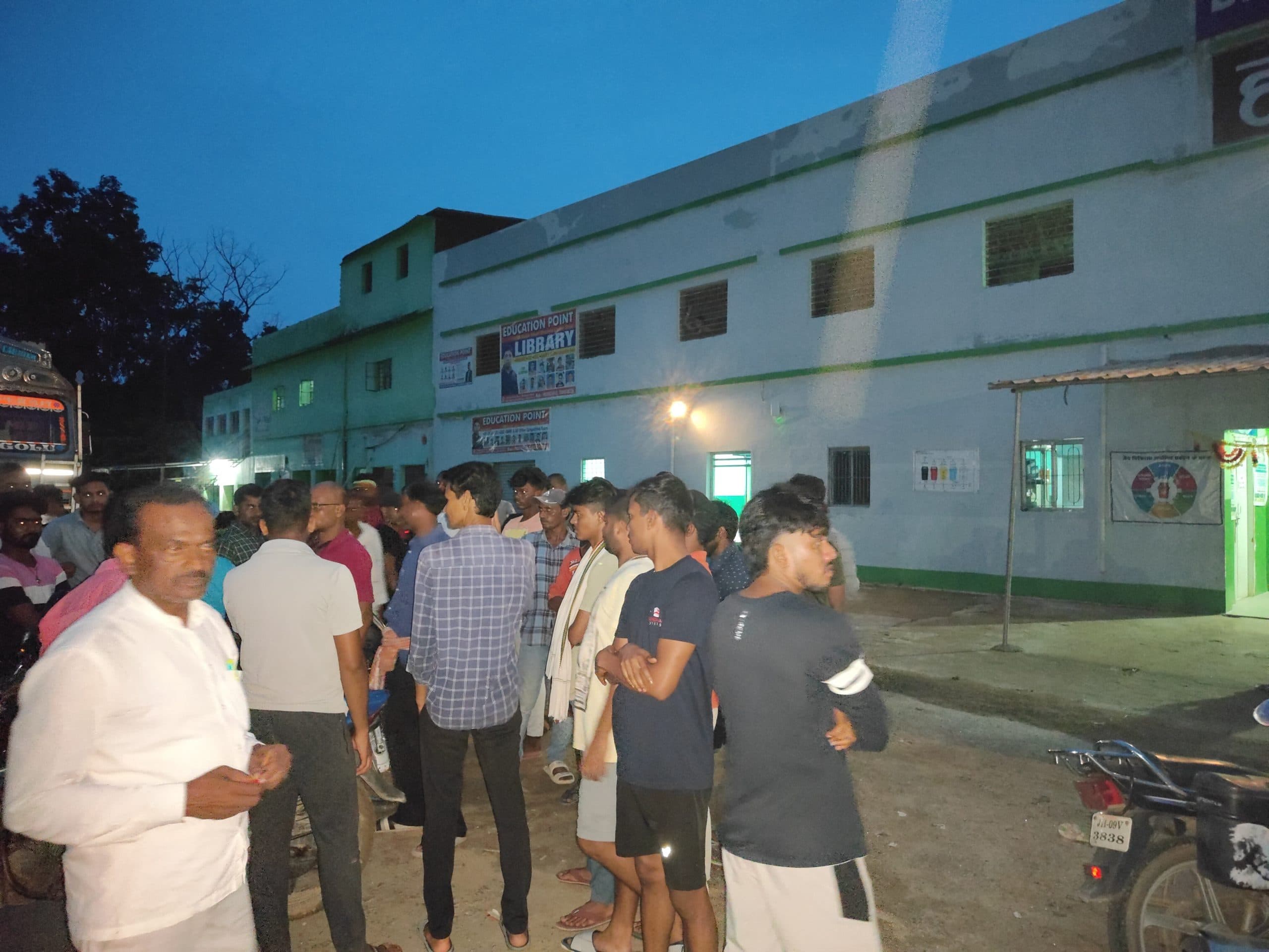 Bokaro News : पिंड्राजोरा के होलीपैथ हॉस्पिटल में इलाजरत महिला की मौत, हंगामा