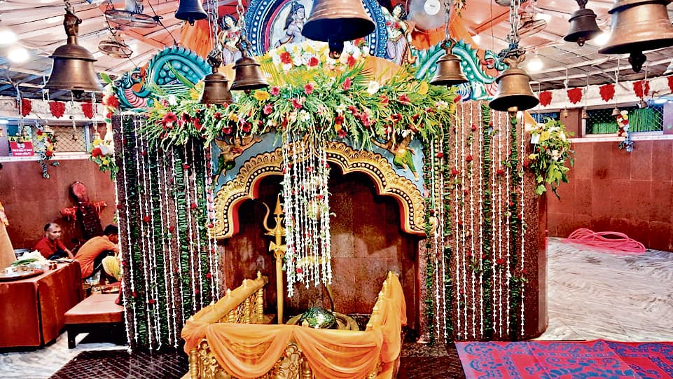 Ranchi News : मिनी बाबा धाम के नाम से प्रसिद्ध है बाबा आम्रेश्वर धाम