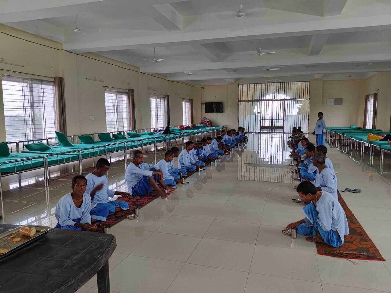 Ranchi News : बेसहारा मानसिक रोगियों के लिए सहारा बना सेवा धाम ट्रस्ट