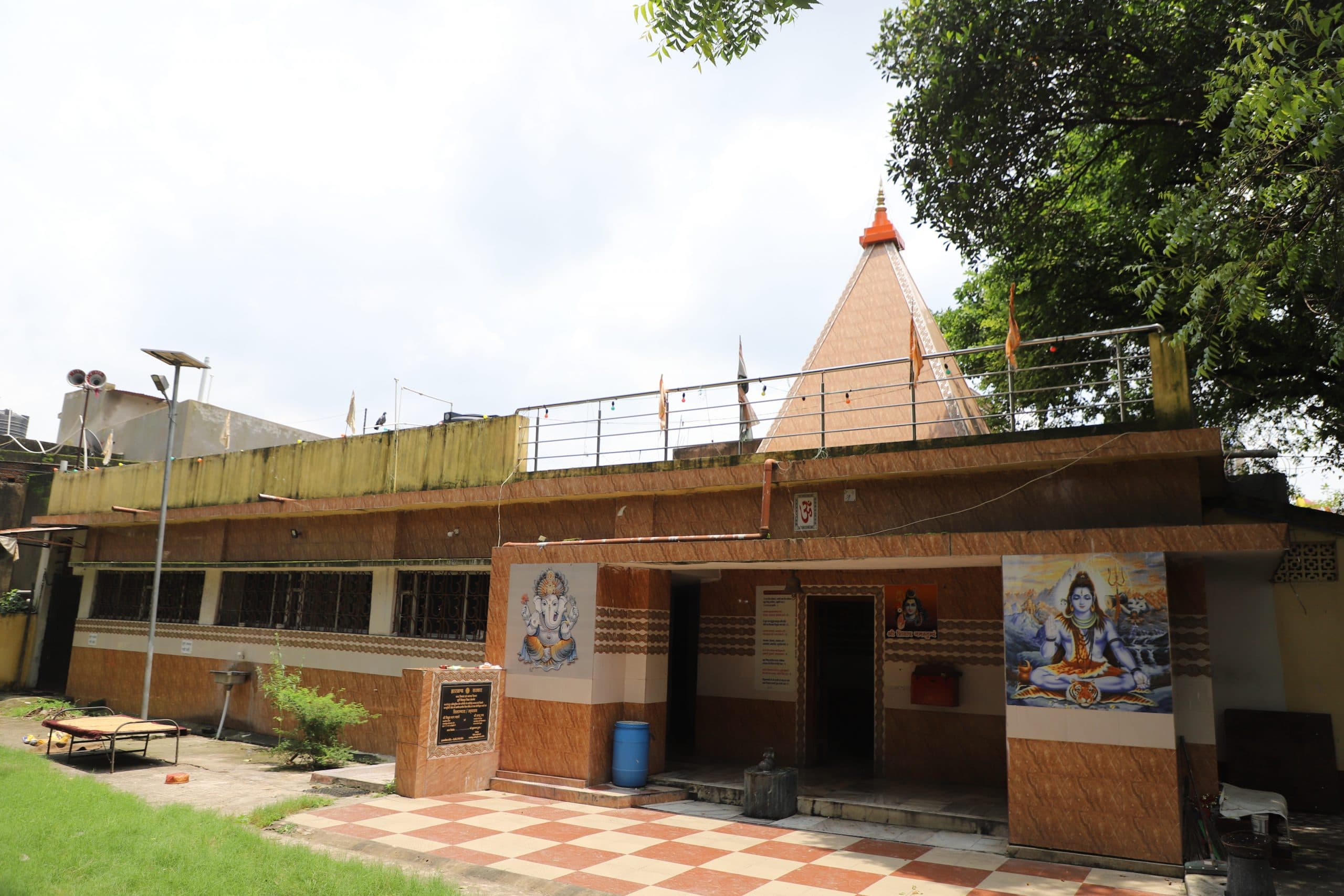 Jamshedpur News : बाबा के दरबार में हर पीड़ा का होता है समाधान