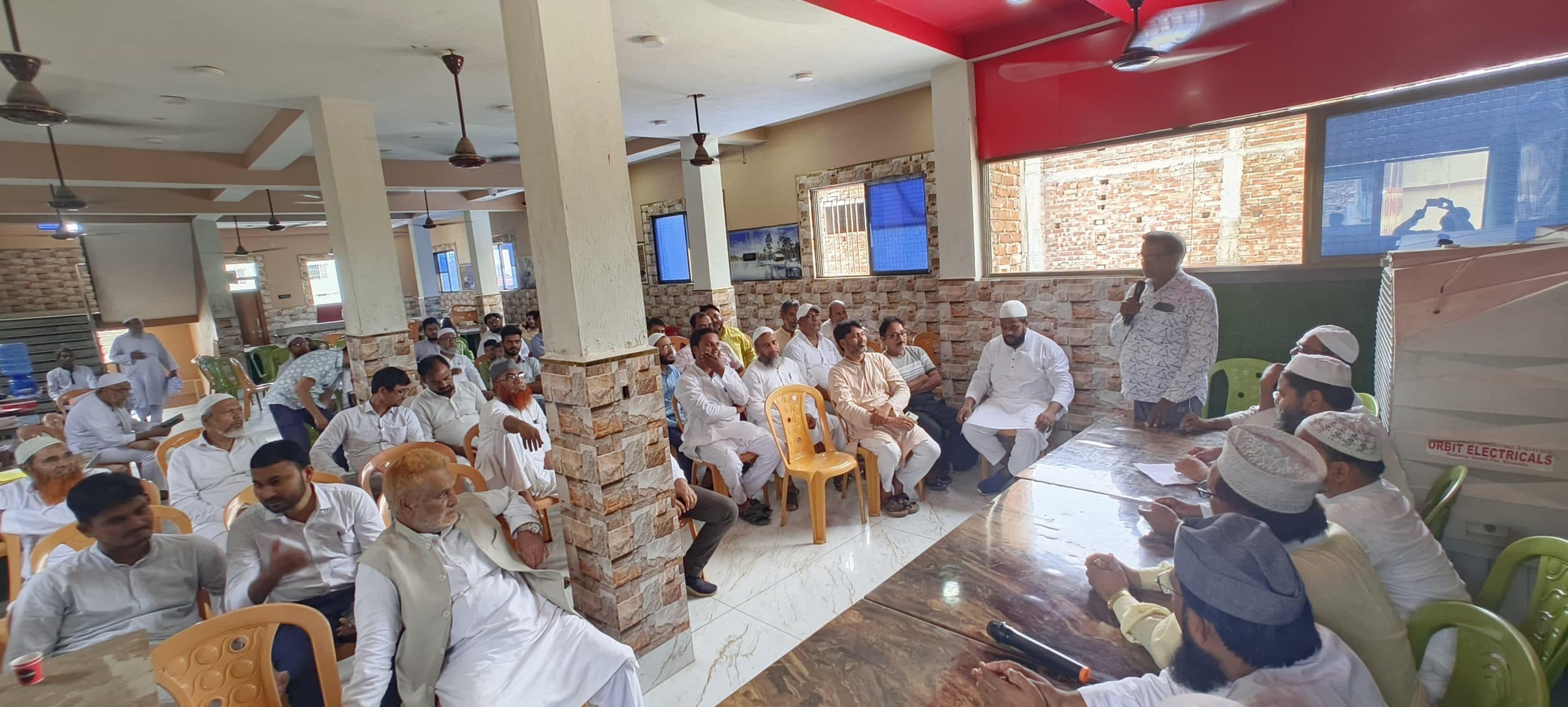 मजलिस उलेमा के अध्यक्ष बने मौलाना अजमल कादरी, महासचिव अरशद सरदार