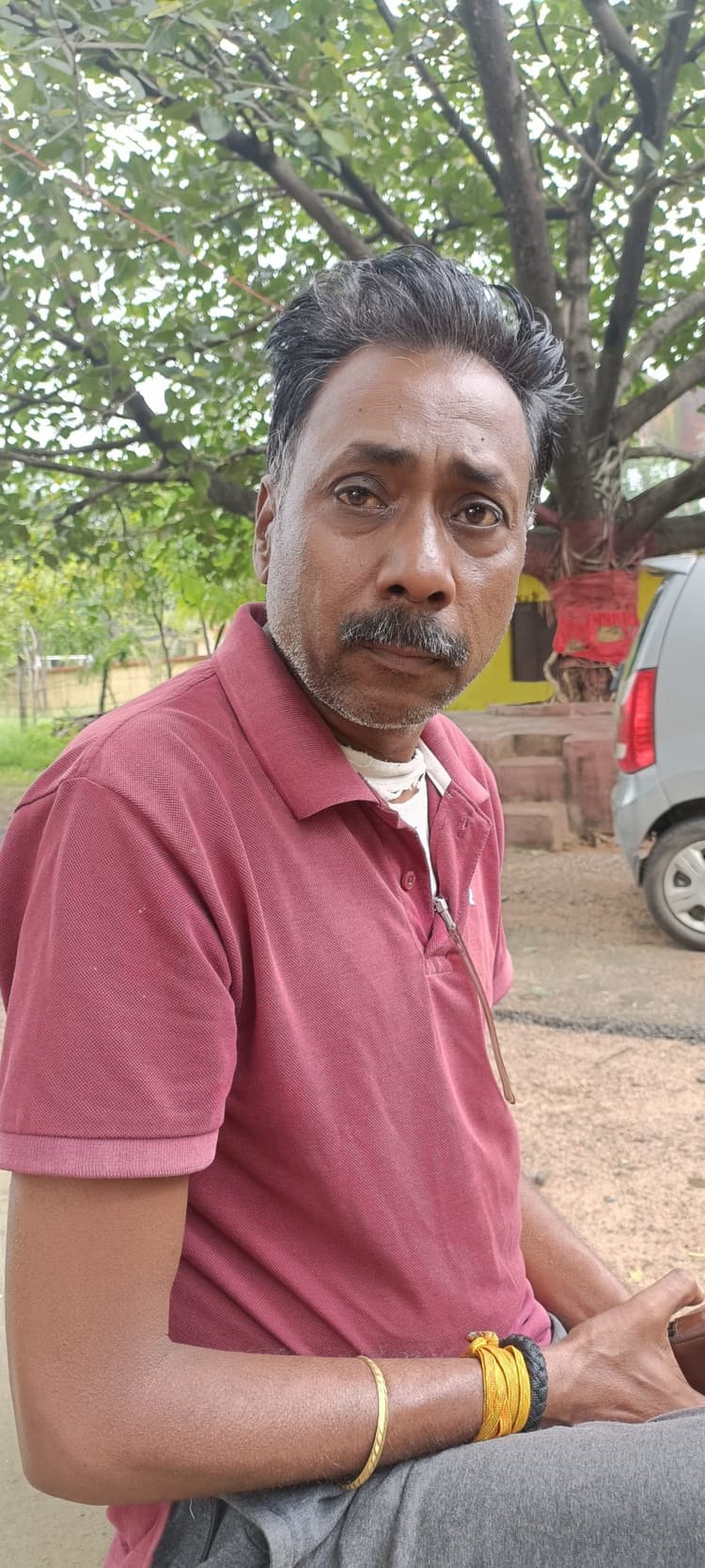 नहीं मिला पीएफ का पैसा, टालनी पड़ी बेटी की शादी