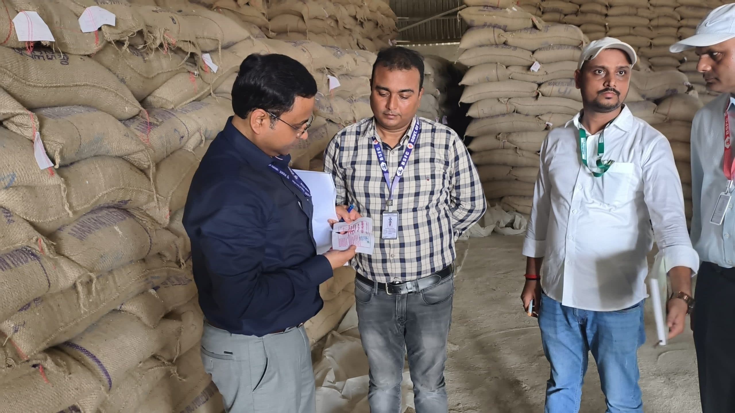 महाप्रबंधक ने एसएफसी गोदाम के रख रखाव का लिया जायजा