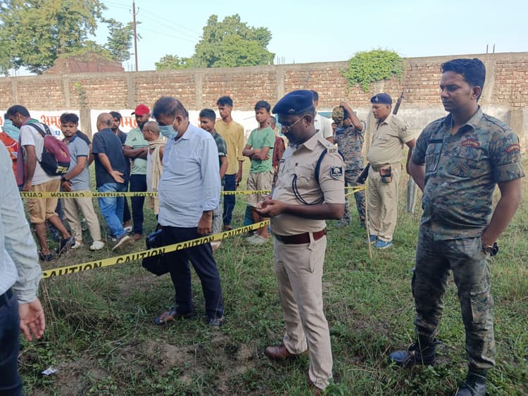 घर से खाने बनाने निकले रसोईया का मिला शव