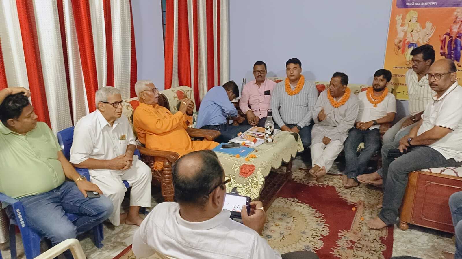 संगठन विस्तार को लेकर जायसवाल सवर्गीय समाज की हुई बैठक