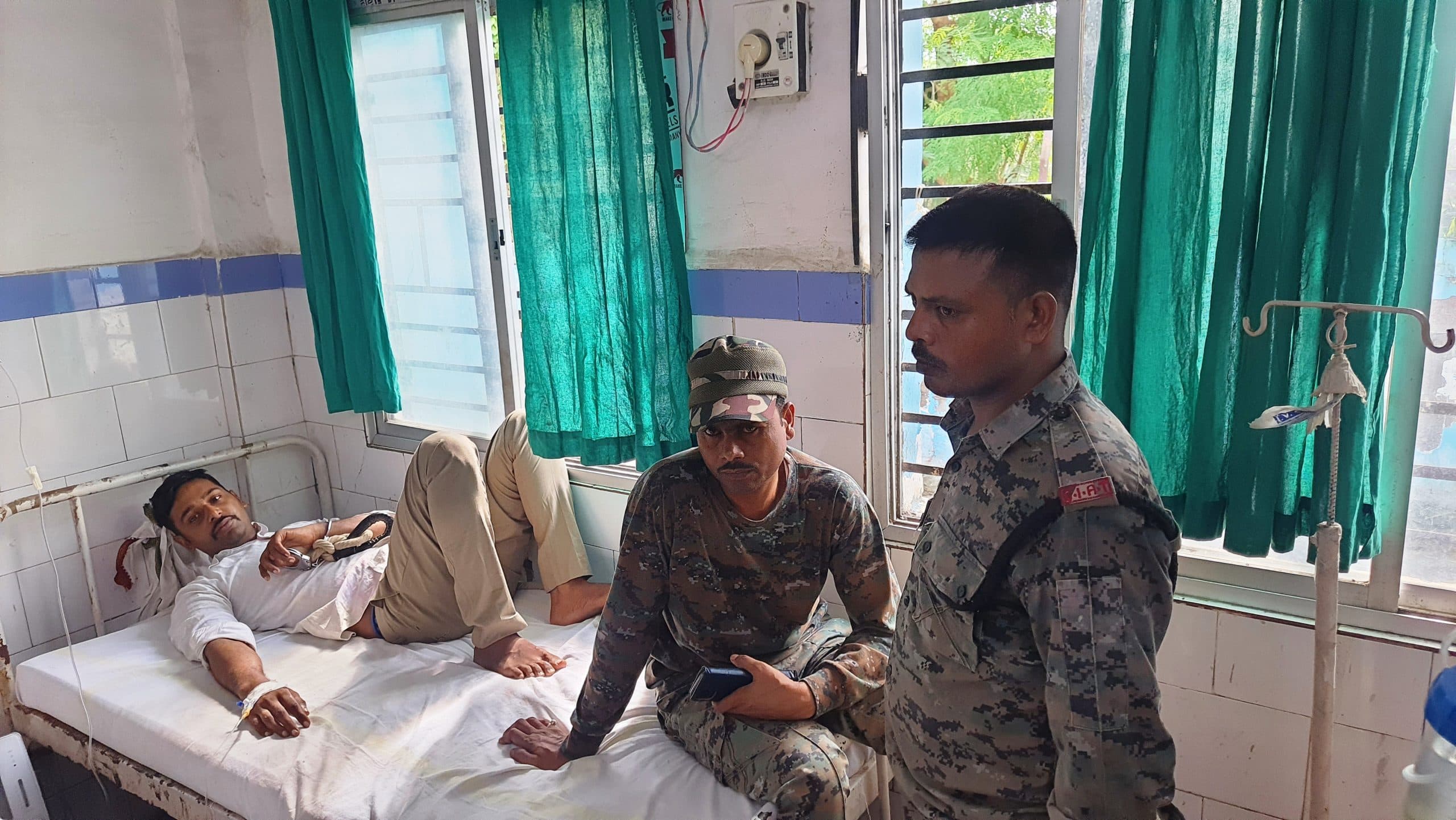 नौकरी की आड़ में चोरी का वाहन खरीदने वाला चालक सिपाही गिरफ्तार