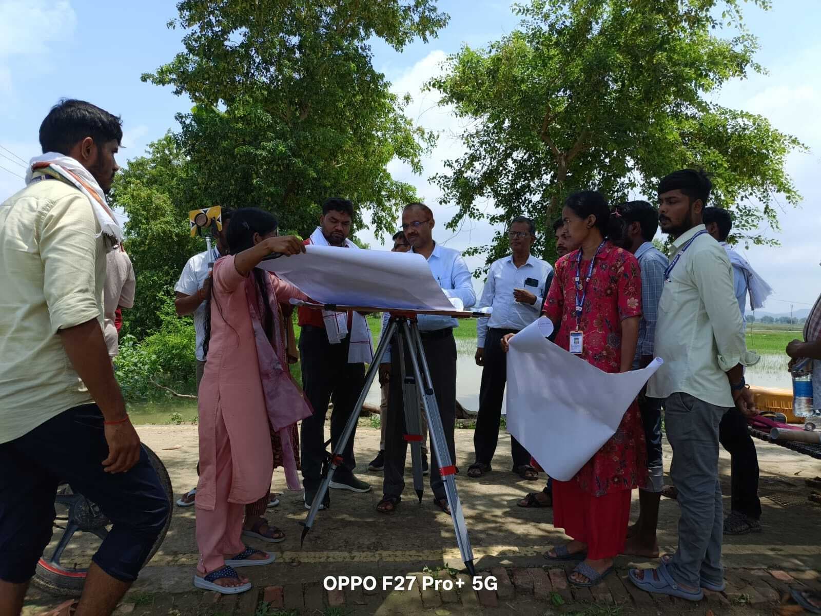 त्रिसीमाना और ग्राम सीमा सत्यापन का कार्य चांद अंचल में शुरू