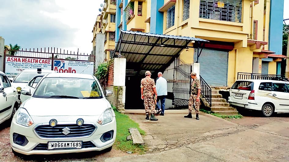 पूर्व इसीएल कर्मी व व्यापारी ओमप्रकाश साव के ठिकाने पर आइटी की रेड