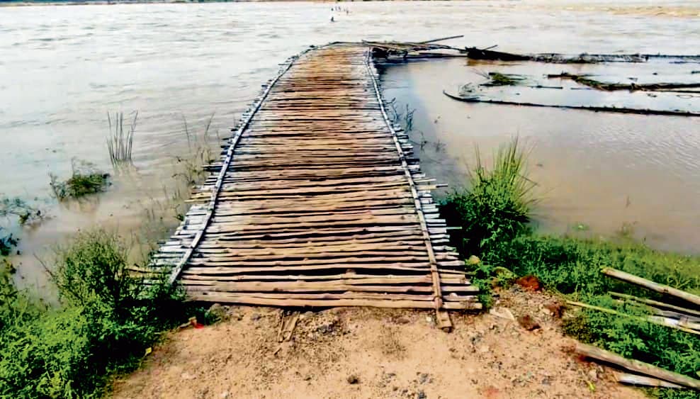 अजय नदी पर पक्के सेतु की मांग ने फिर पकड़ा जोर, मुद्दा गरमाया