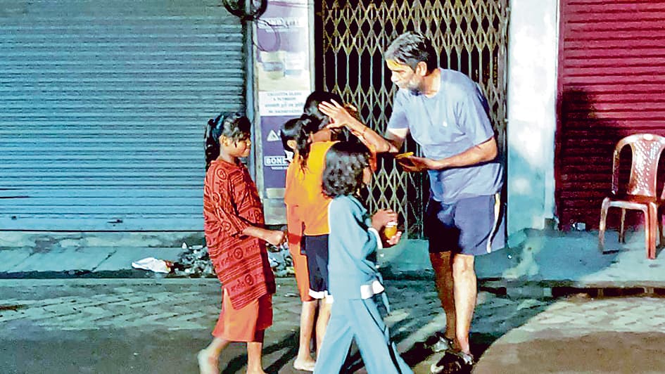 रानीगंज व जामुड़िया में खूब हुआ जलाभिषेक