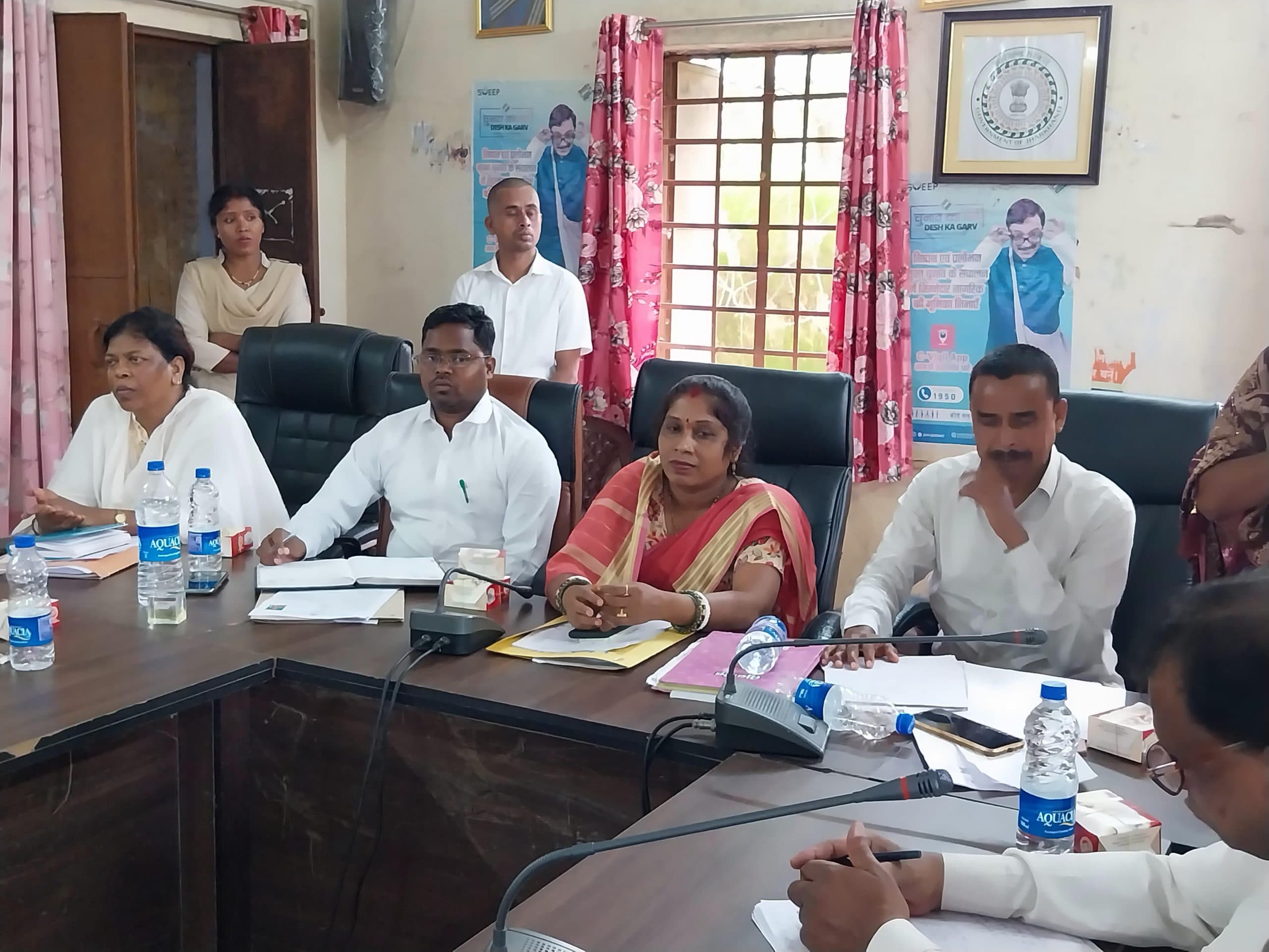 Bokaro News : समस्याओं को दूर नहीं करने पर आक्रोश