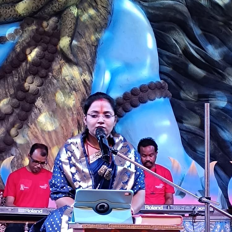 Deoghar News : शिव पुराण कथा सुन भाव-विभोर हुए श्रद्धालु