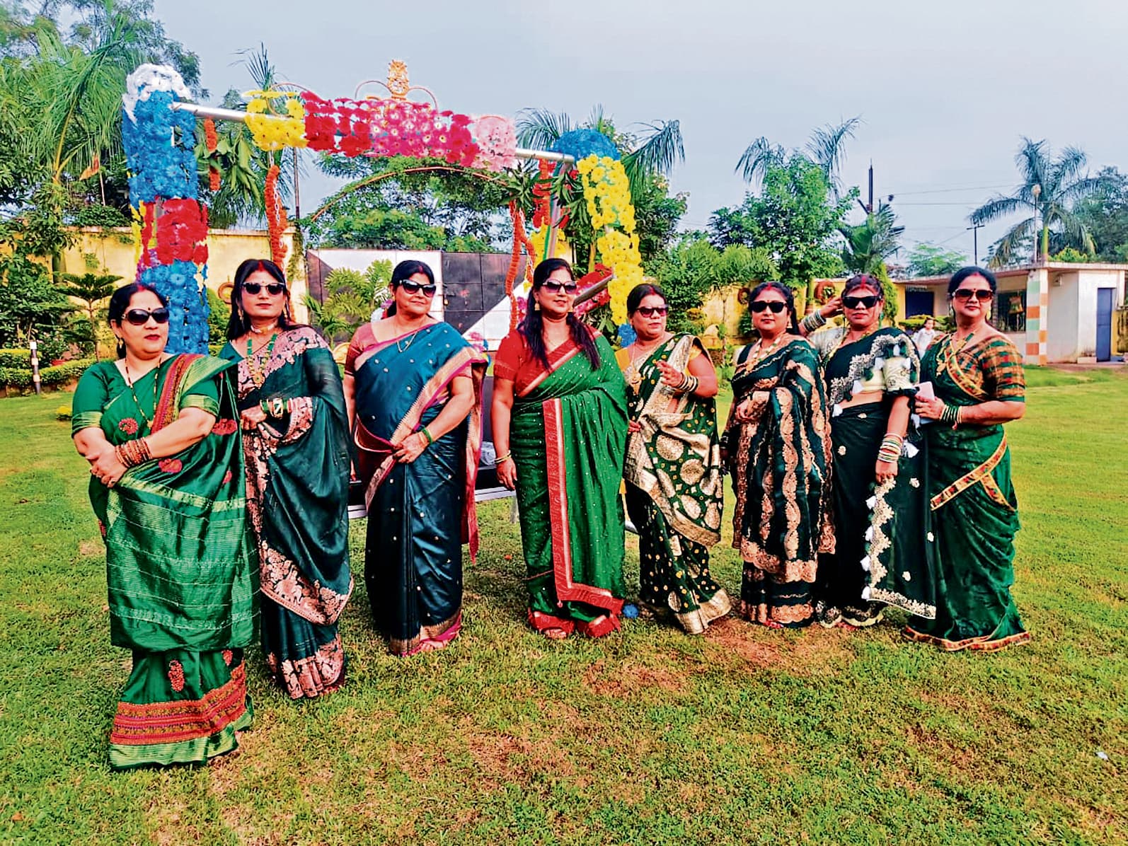 Chaibasa News : निभा प्रसाद बनीं सावन क्वीन