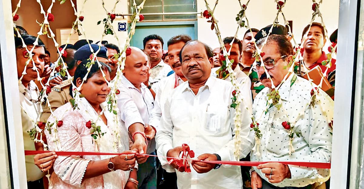 East Singhbhum News : घाटशिला में किडनी मरीजों की डायलिसिस शुरू : रामदास