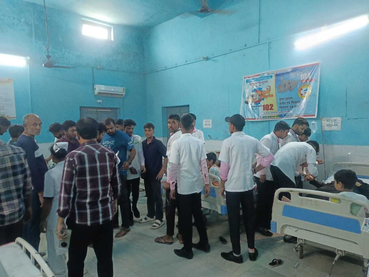 हथुआ में जहरीला खाना के सेवन से एक ही परिवार के नौ लोग गंभीर रूप से बीमार, सोमवार की रात को अंडा की सेवन करने से हुए थे बीमार