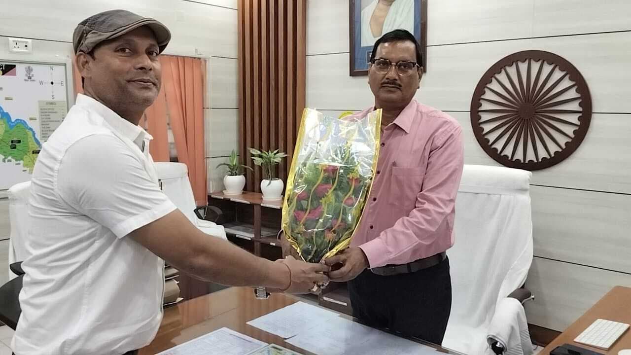 जीविका के जिला परियोजना प्रबंधक विकास रंजन ने किया पदभार ग्रहण