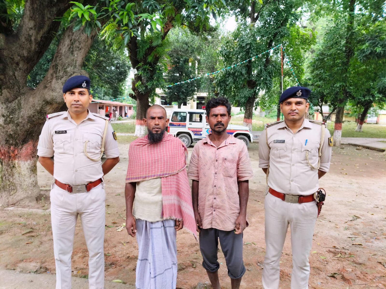 मारपीट मामले में फरार दो नामजद आरोपित गिरफ्तार