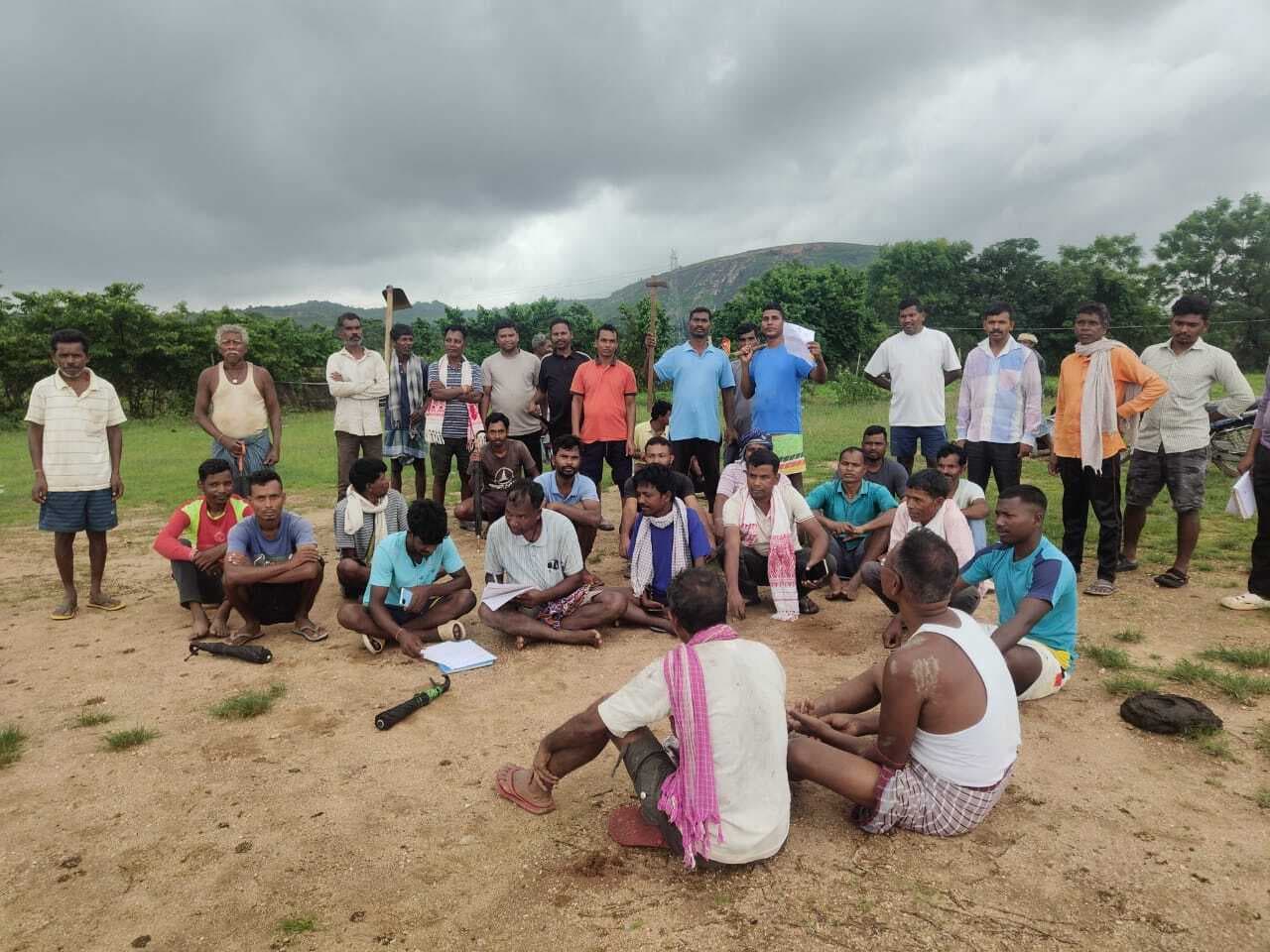 पहाड़ के हस्तांतरण का विरोध