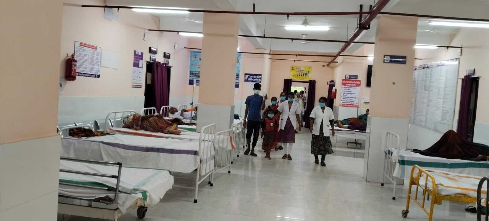 Kaimur News : अधौरा प्रखंड के सिकरी गांव में अब भी बढ़ रहे डायरिया के मरीज