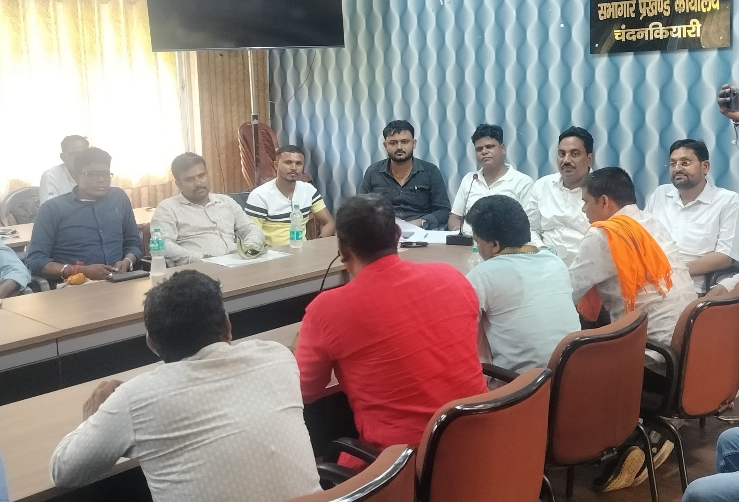 Bokaro News : 15 दिनों के अंदर पंचायत मद का फंड किया जाये रिलीज, नहीं तो आंदोलन : प्रमुख