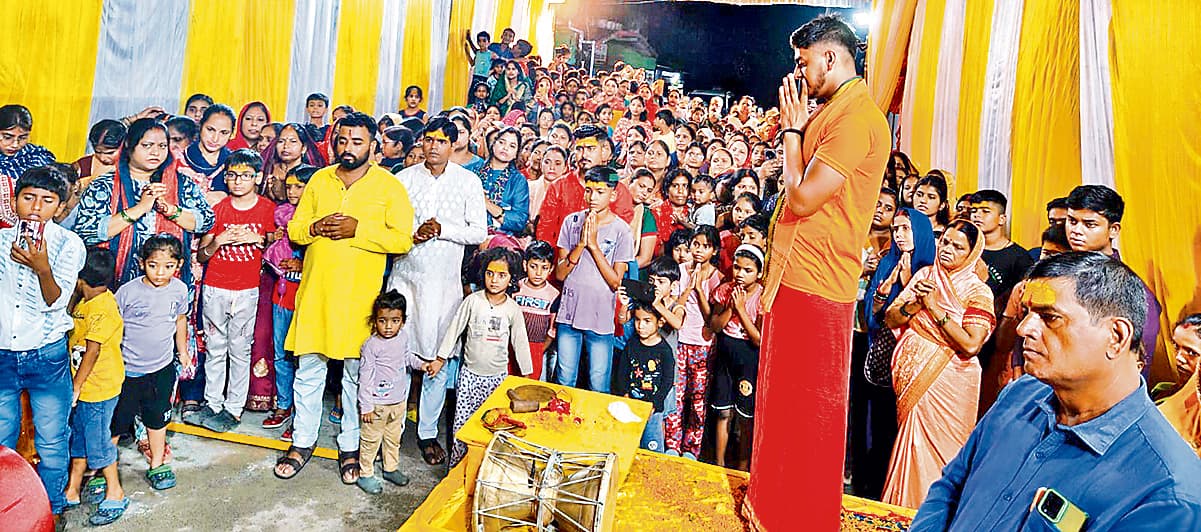 Ranchi News पिस्कामोड़ : हनुमान मंदिर का चतुर्थ वार्षिकोत्सव मना