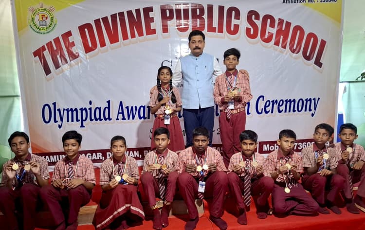 ओलंपियाड में डिवाइन पब्लिक स्कूल के छह छात्रों ने सभी विषयों में जीता गोल्ड