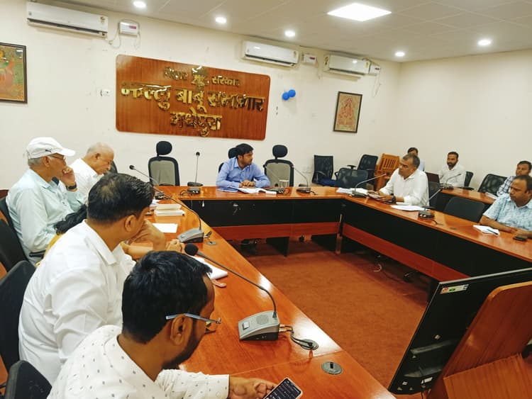 जल्द शुरू करें सदर अस्पताल में अल्ट्रासाउंड : डीडीसी