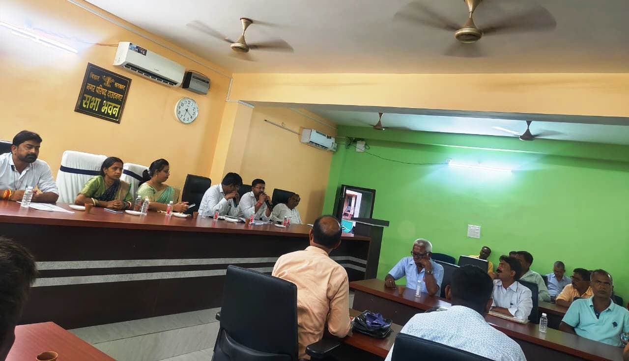 दो दिनों के अंदर काम पूरा करने का निर्देश