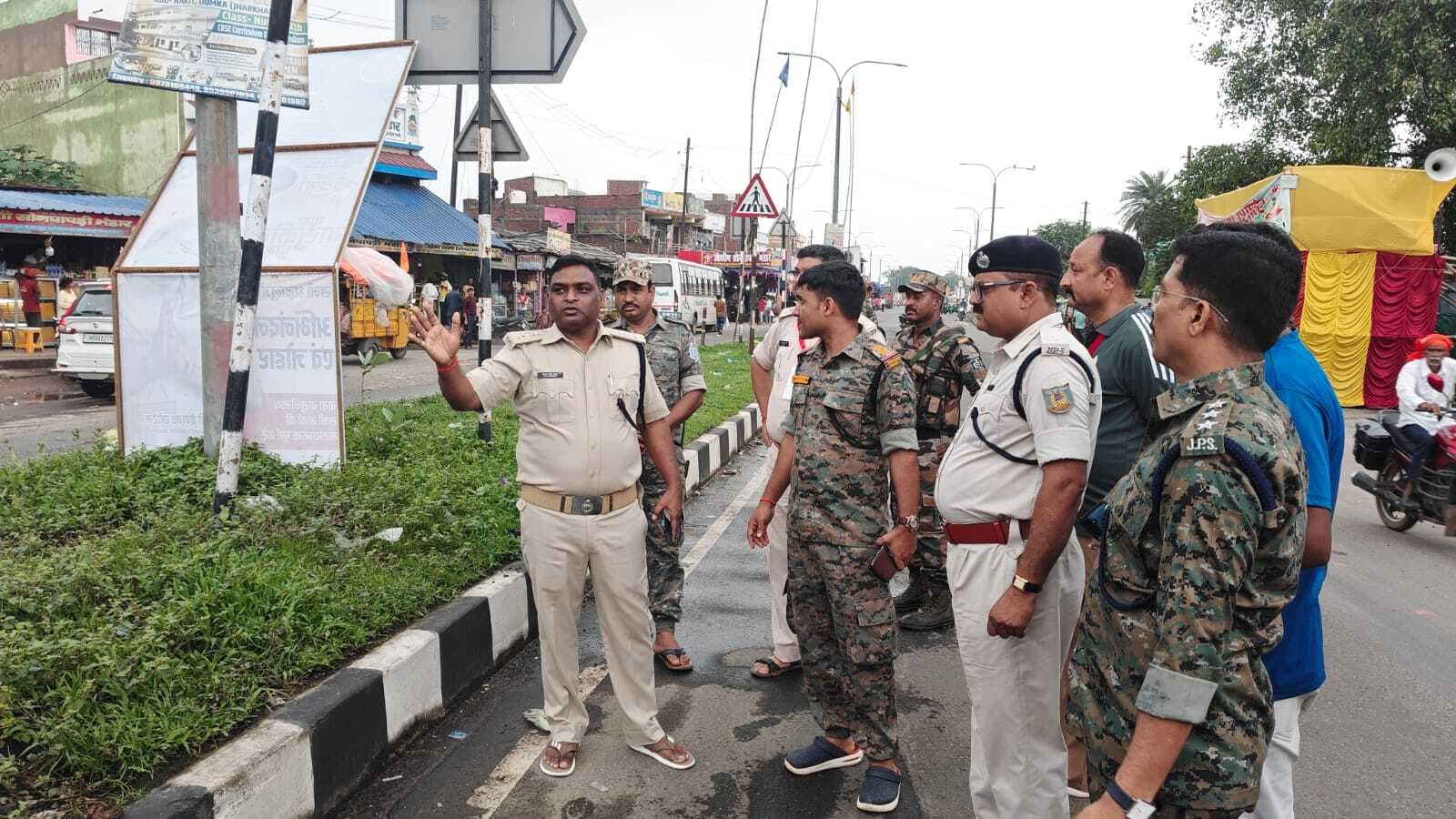 जाम से निपटने एसपी ने हंसडीहा में कांवरिया रूटलाइन का लिया जायजा