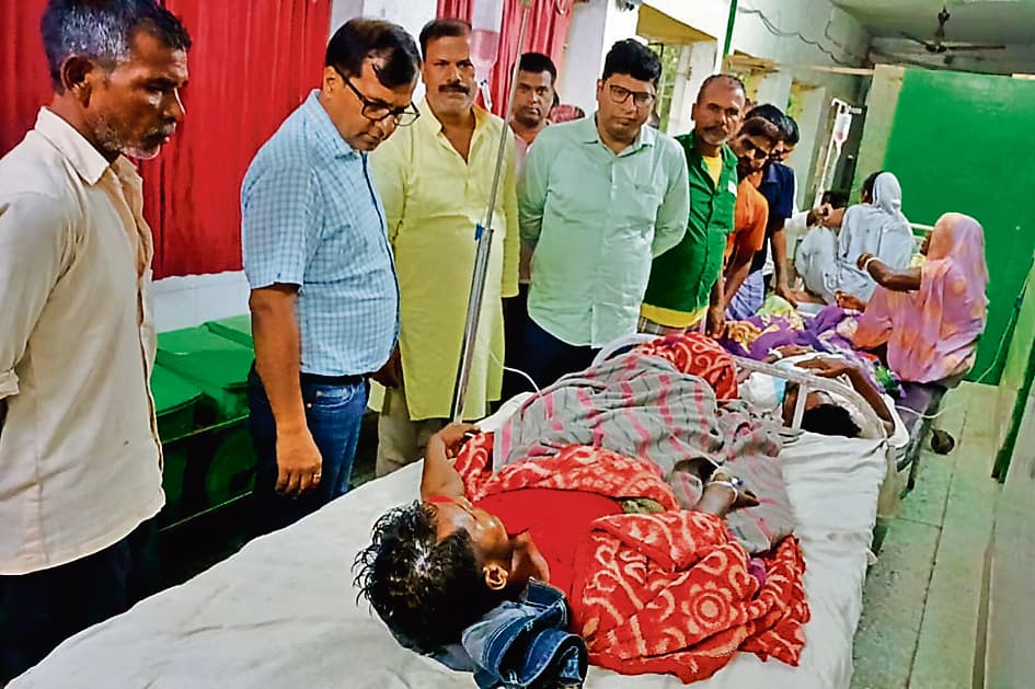 Hajipur News : जिले में आकाशीय बिजली गिरने से चार लोगों की गयी जान, छह झुलसे