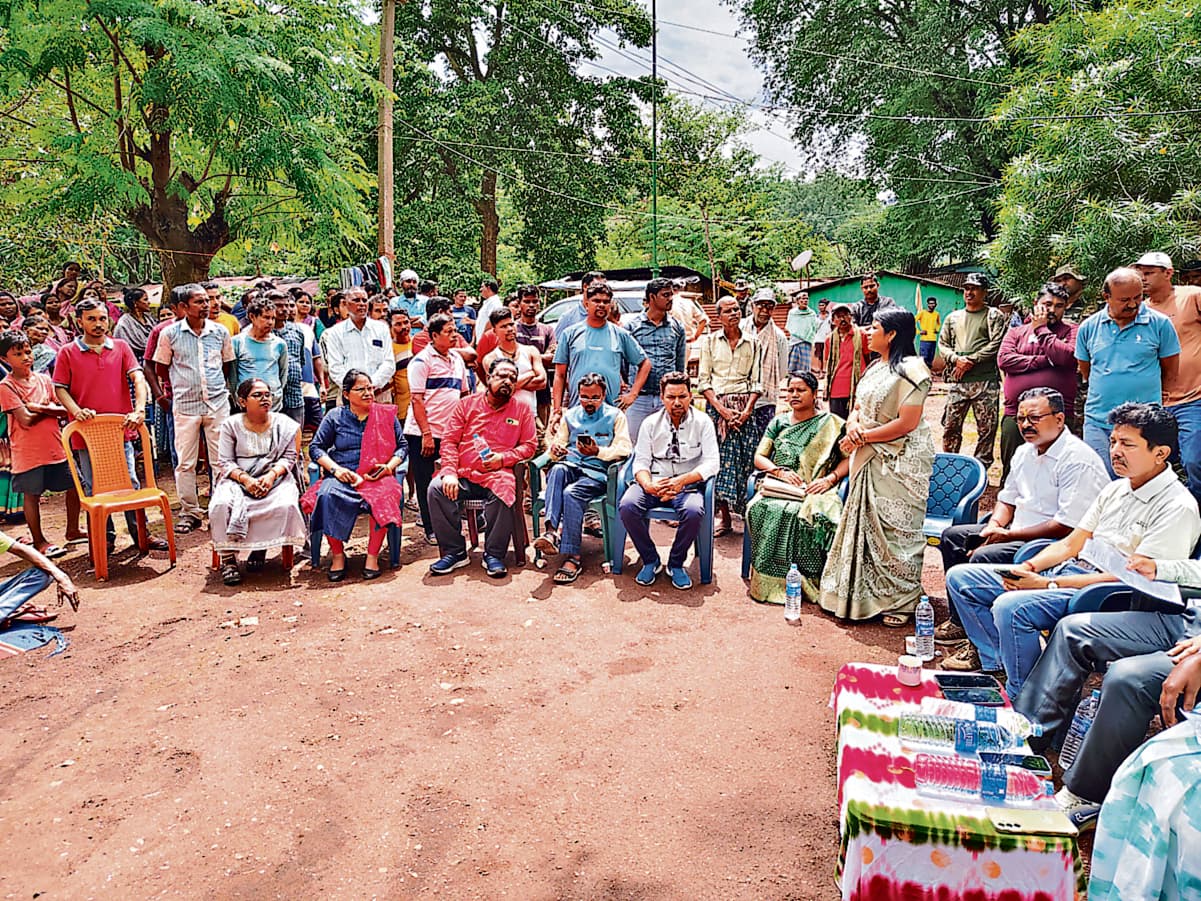 Chaibasa News : गुवा के एक भी परिवार को विस्थापित नहीं होने दिया जायेगा : जोबा माझी