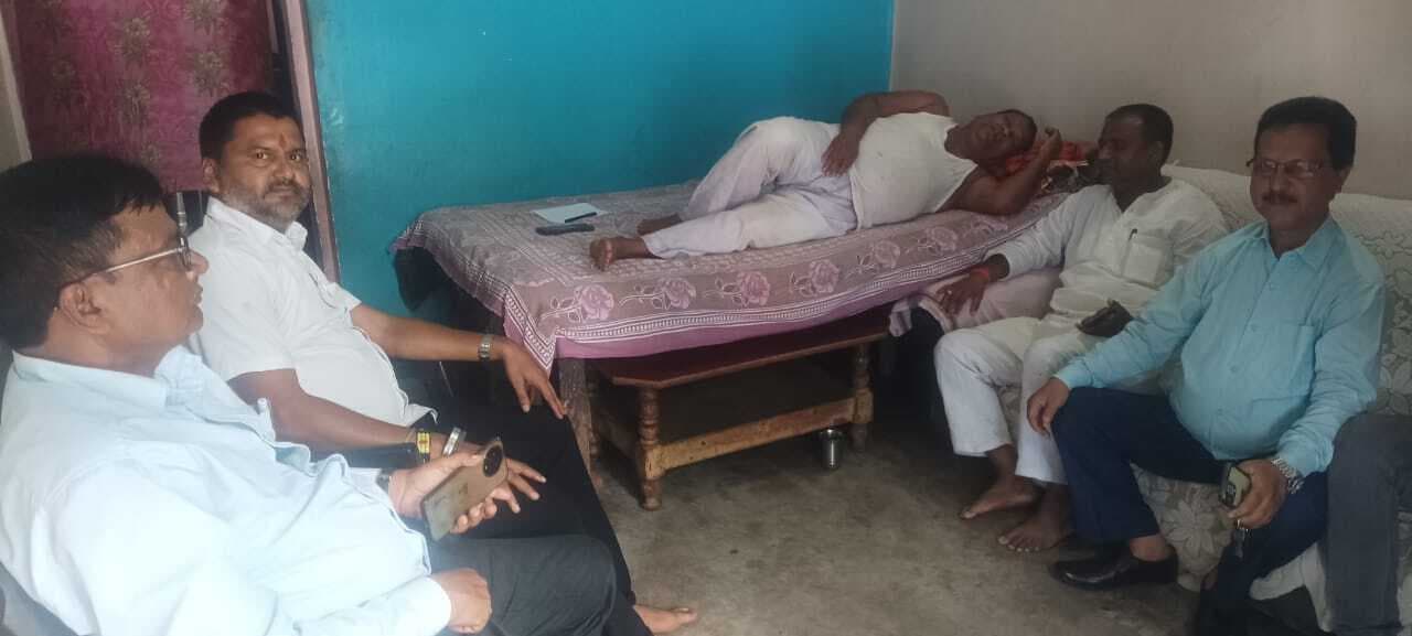 Bokaro News : ट्रक के धक्के से दो सीसीएल कर्मी घायल