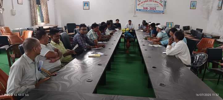 मनरेगा, पीएम आवास व आम बागवानी योजना में तेजी लाने के निर्देश