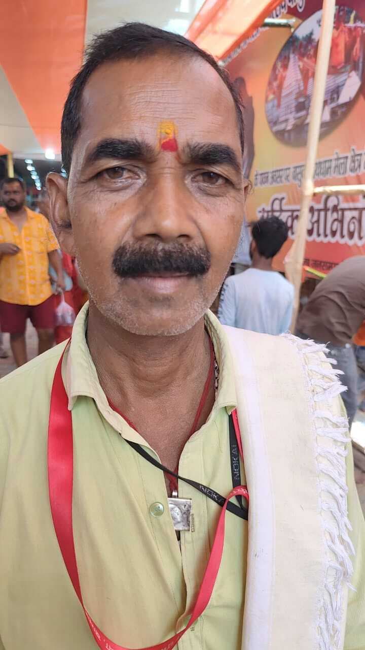 बोले पंडा-पुरोहित : श्रावणी मेले की प्रसिद्धि बढ़ने से कांवरियों की बढ़ रही भीड़