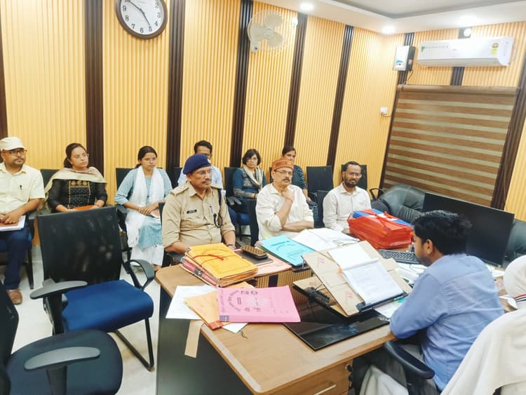 जिला स्तरीय टास्क फोर्स की हुई बैठक