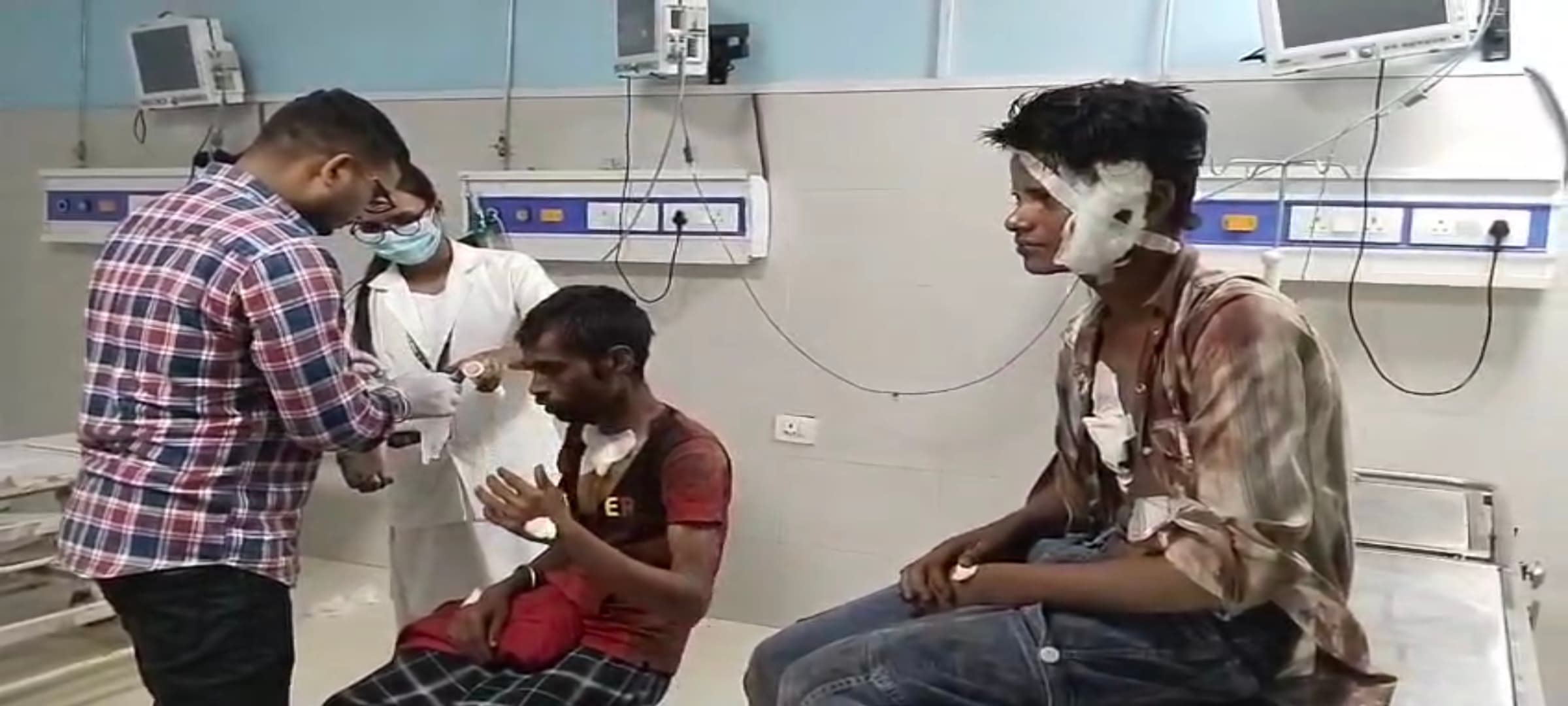 समोसे के विवाद में दो दोस्तों के बीच मारपीट, जख्मी