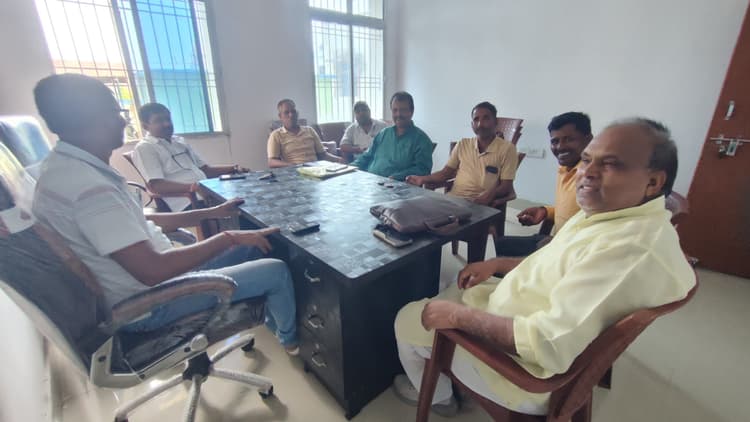 जदयू की बैठक में मतदाता सूची विशेष पुनरीक्षण पर चर्चा