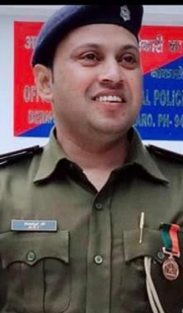 Bokaro News :एएसआइ नौशाद झारखंड राज्यपाल पदक से होंगे सम्मानित