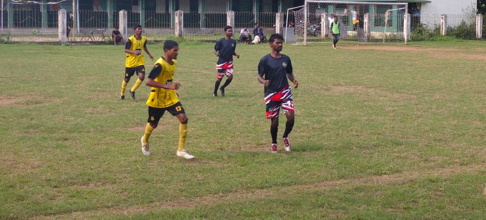 Seraikela Kharsawan News : सरना तारुब कांड्रा  व जुगीडीह विजेता