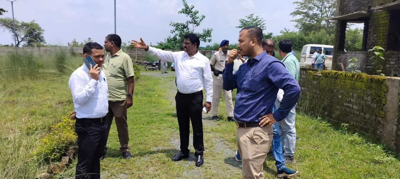 East Singhbhum News : जिला परिषद से नक्शा पास करा निर्माण करें, वरना बिल्डर पर प्राथमिकी होगी
